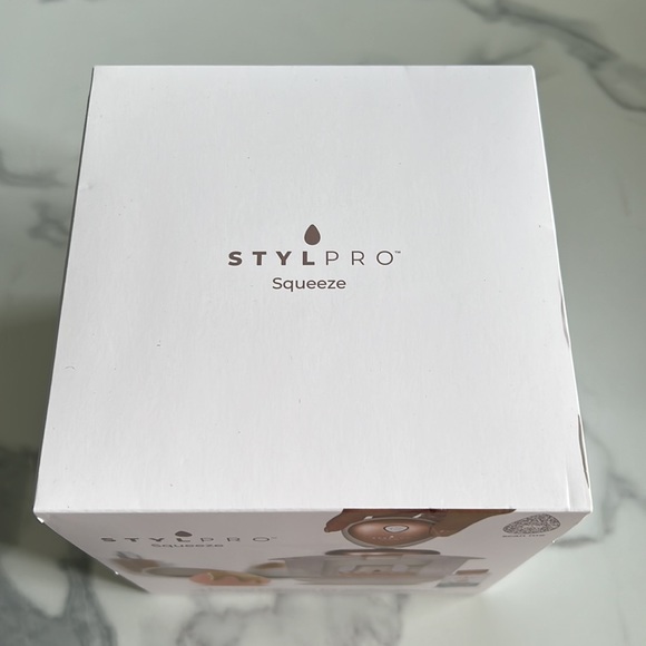 Stylepro Squeeze Beauty Sponge Cleaner - Picture 5 of 5